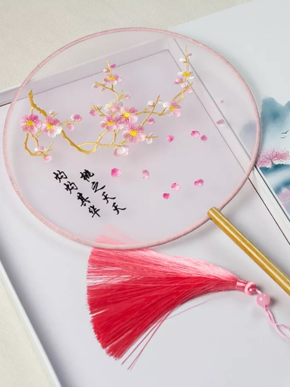 1Pc Chinese Vintage Style Embroidered Round Circular Hand Fan Cosplay Dance Prop